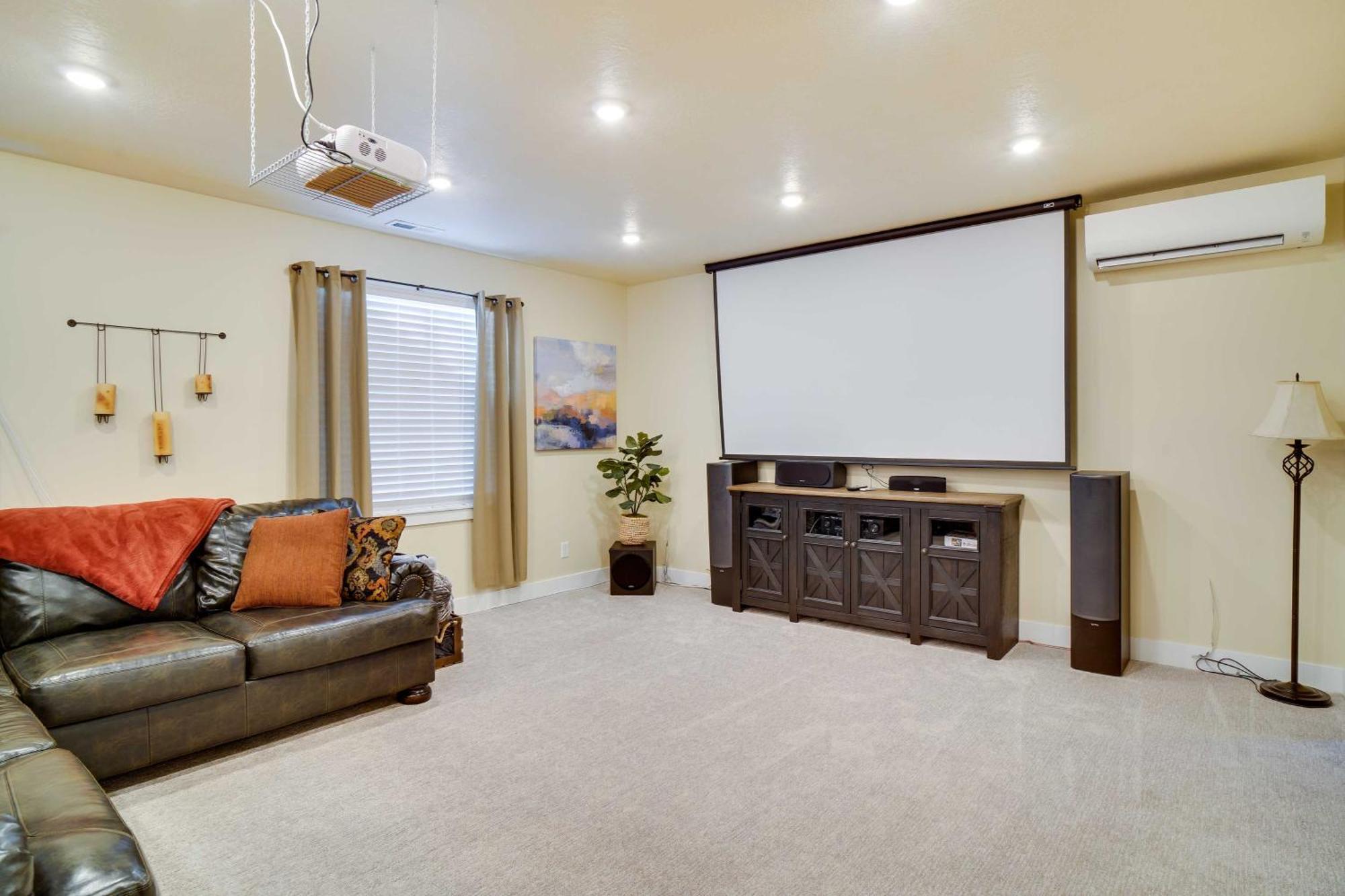 Contemporary Home With Grill Near Utah Lake! Saratoga Springs Exterior foto